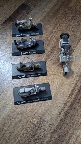 Modellini vespa vari anni - vespa,