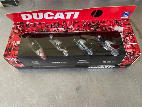 Ducati modellini vari - ducati,